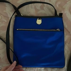 Micheal kors blue crossbody bag